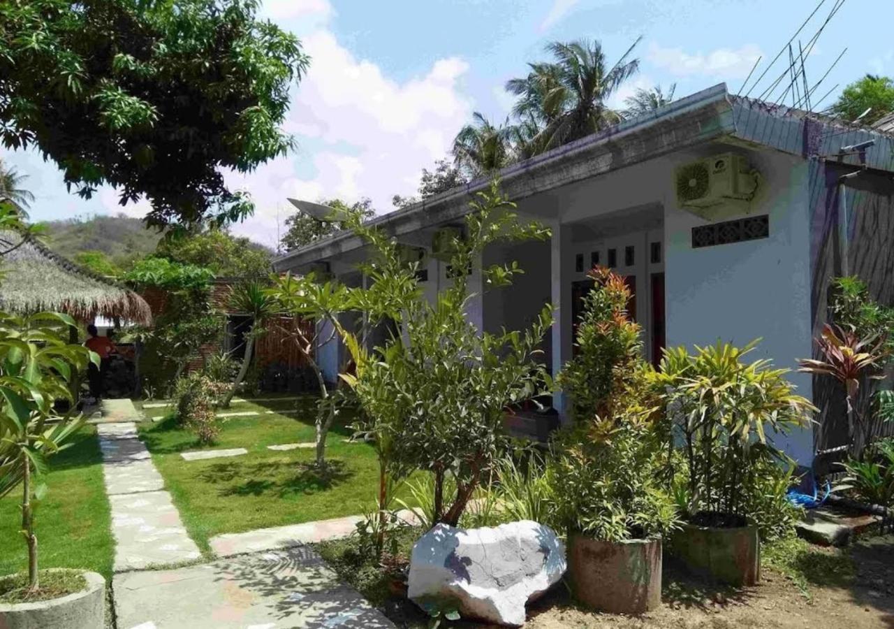 Merendeng Hostel Kuta Kuta  Kültér fotó